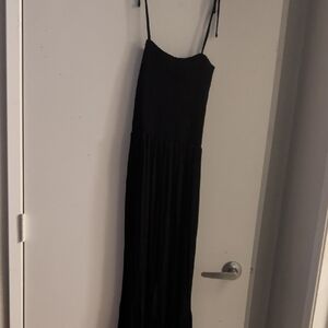 Elegant Black Maxi Dress